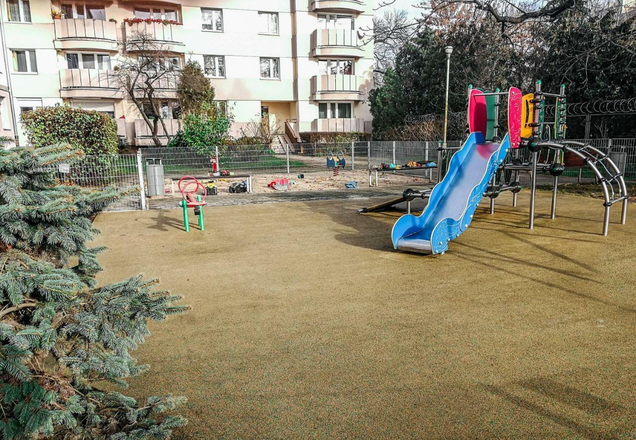 Velvet Lazienki Park Varşovia Exterior foto