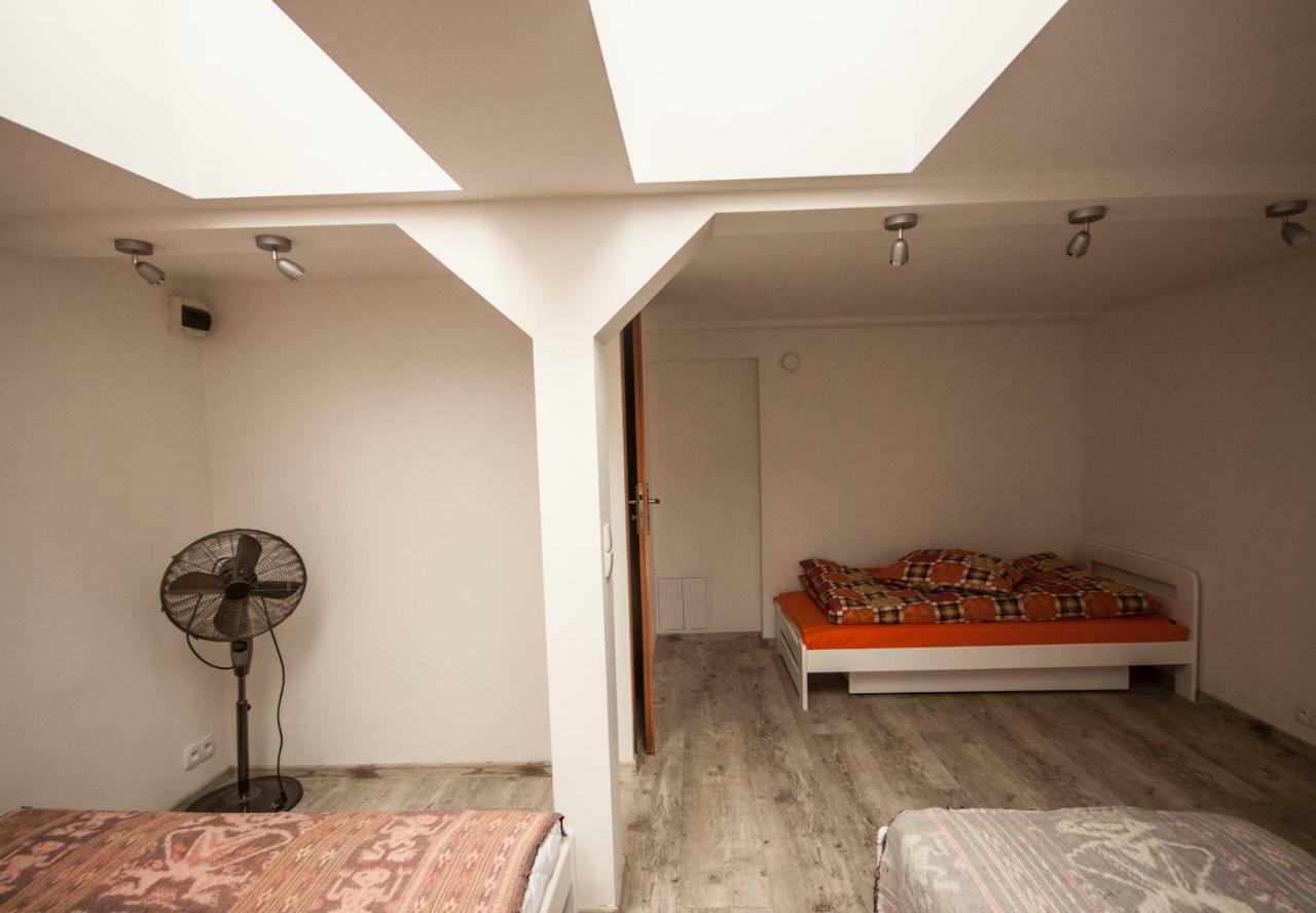 Velvet Lazienki Park Varşovia Exterior foto